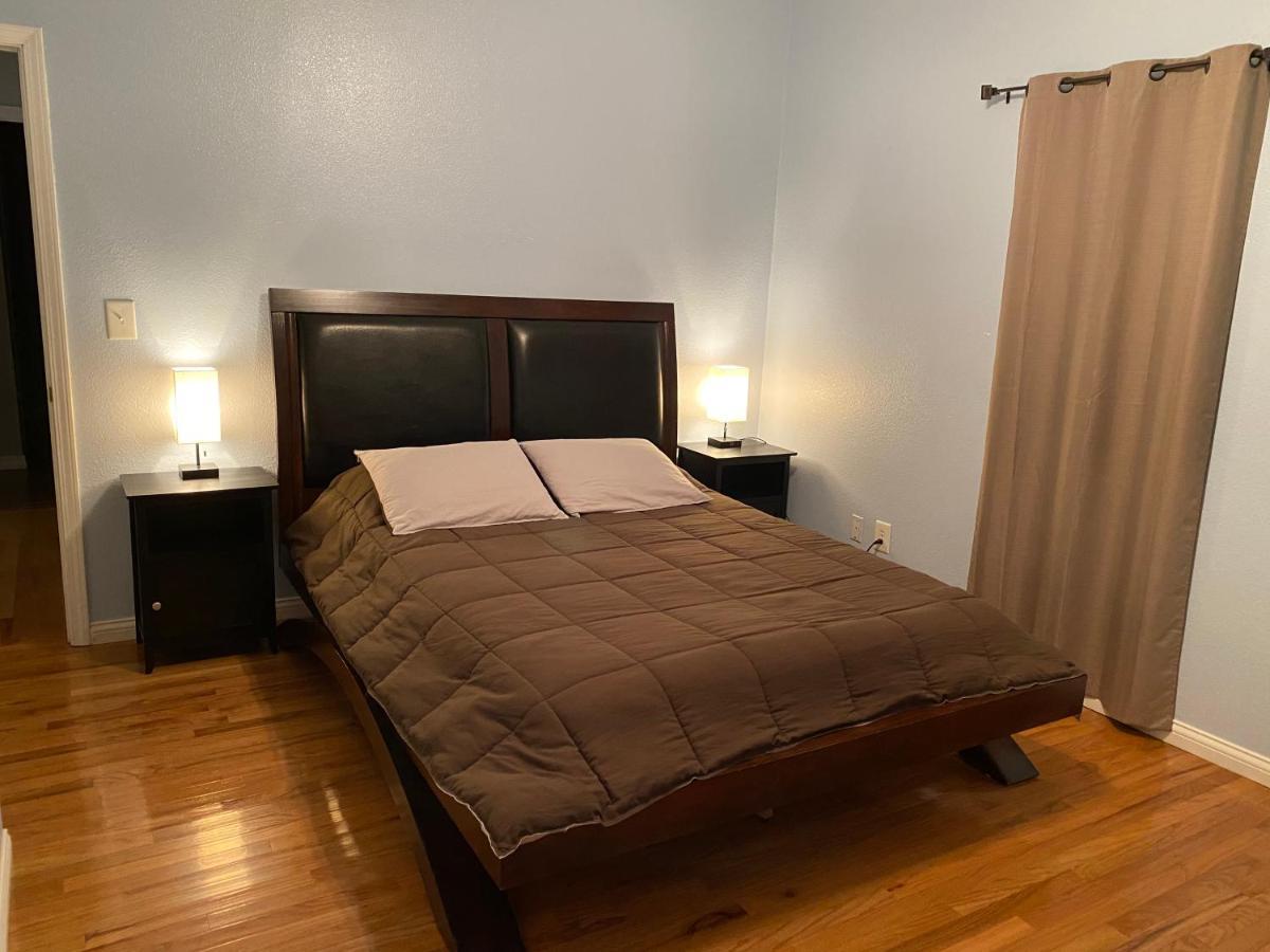 斯普林菲尔德Cozy House With Large Free Parking On Premises别墅 外观 照片